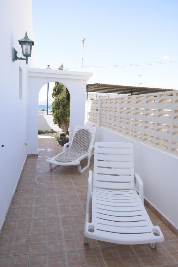 Marysol 1 Apartment With Terrace Close To The Sea Punta Mujeres Kültér fotó